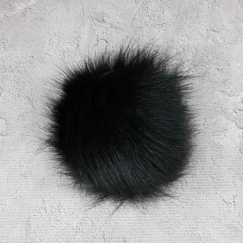 Помпон из искусственного меха черный D10см