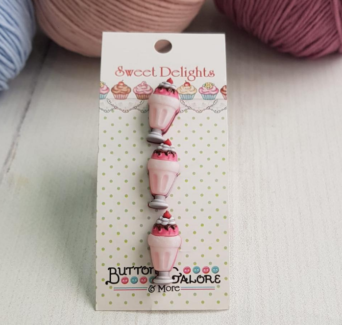 Бирка Hand Made сердце дерево 30мм*23мм