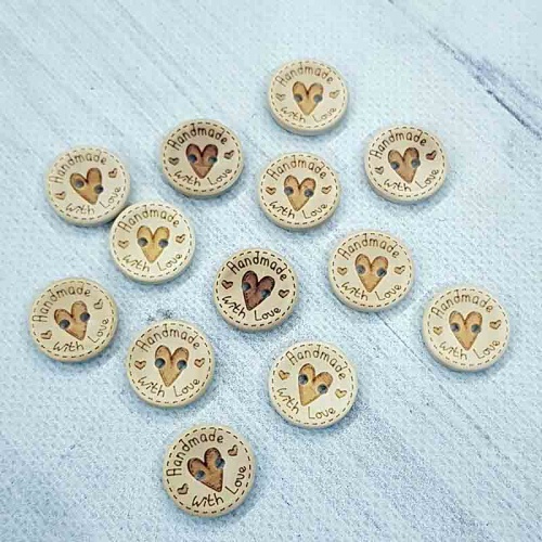 Пуговицы деревянные Hand Made (сердце) 20 мм 